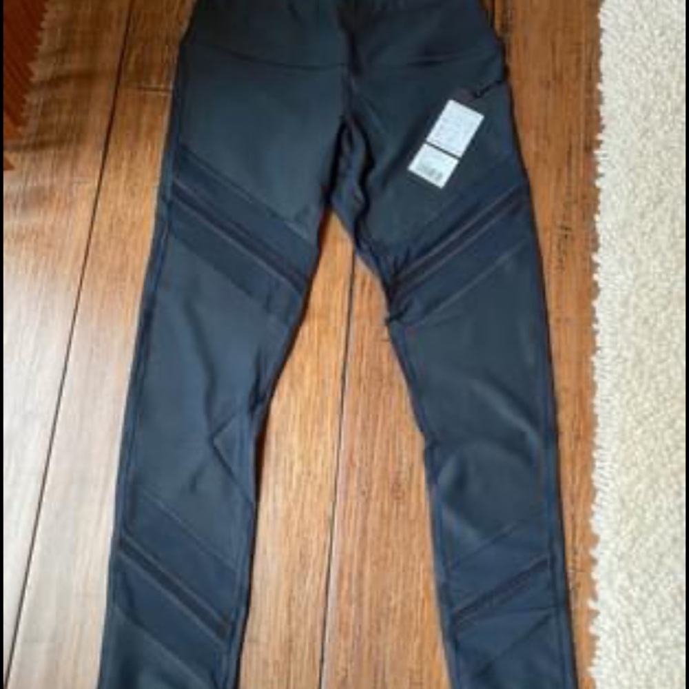 Nwt leggings